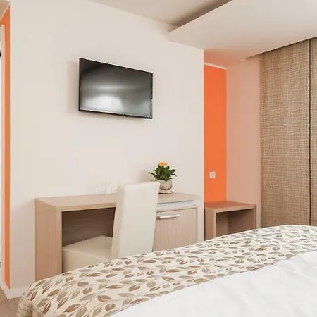 Stricek فندق مبيت وإفطار